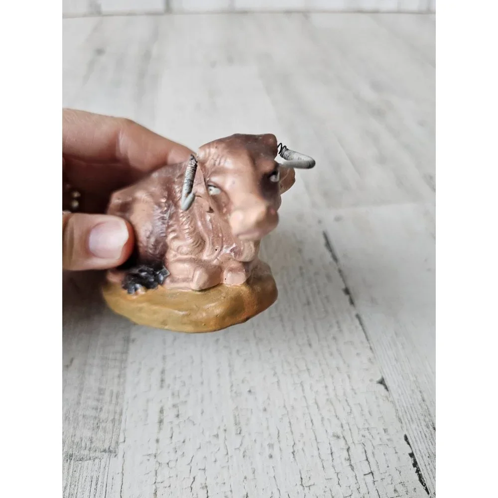 Vintage‎ Japan cow nativity Xmas statue figurine decor
